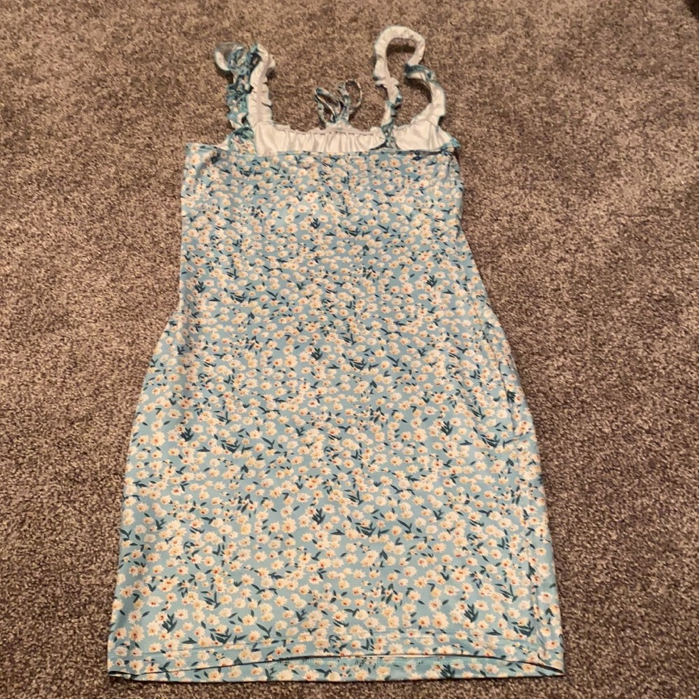 NWOT SHEIN Blue Flowered Dress - Picture 4 of 4